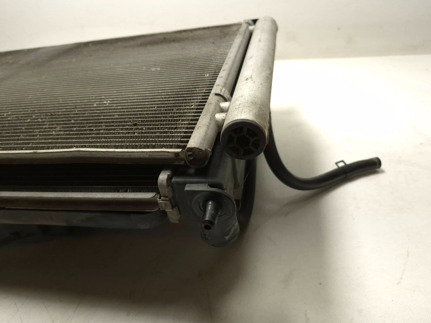 2012 Hyundai Sonata Engine Cooling Radiator & Condenser 2.4l  OEM