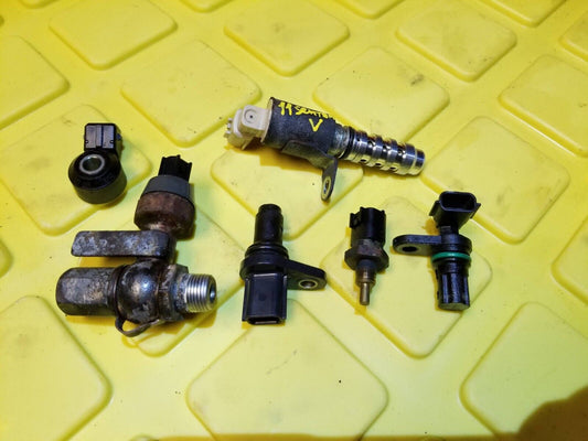 07 - 12 Nissan Sentra Vvt Oil Crank Temp Knock Sensor 7pcs 2.0l OEM