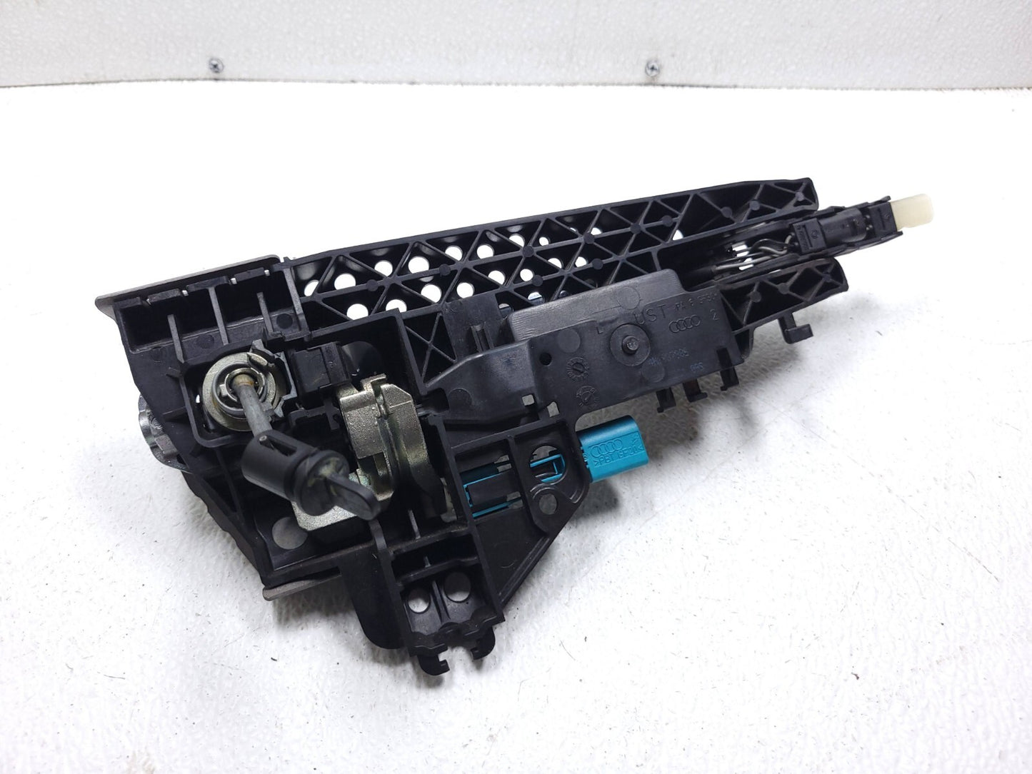 2012 Audi A7 Front Left Driver Exterior Door Handle OEM