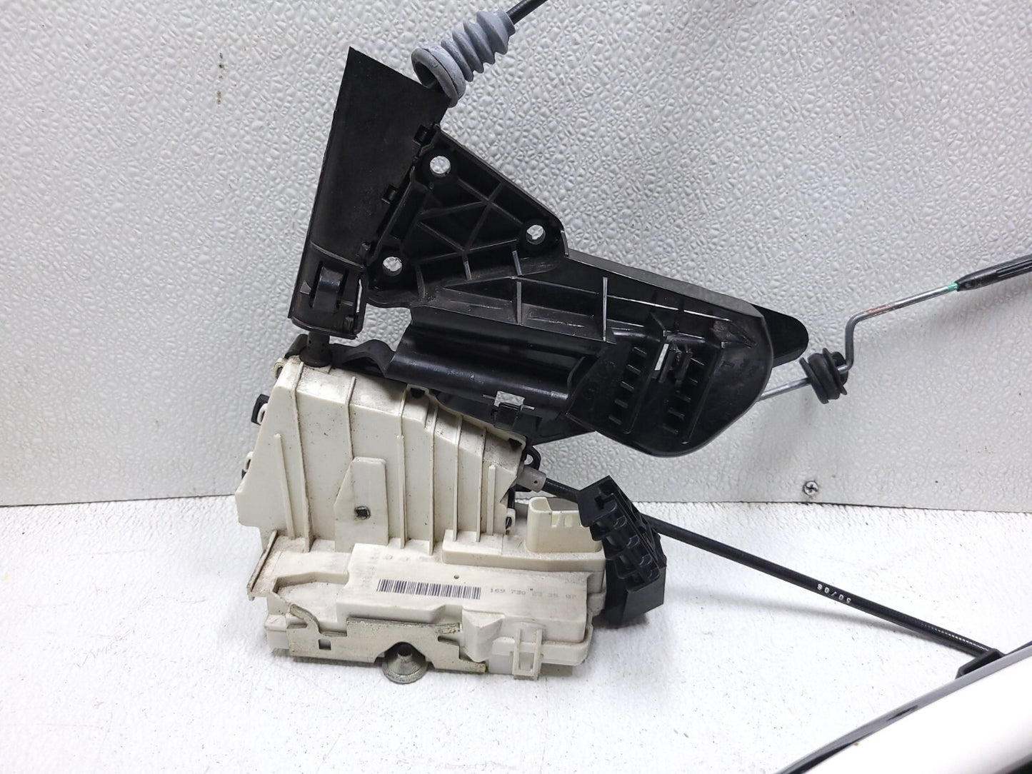 2007 Mercedes Ml500 Exterior Door Handle Rear Driver Side Left OEM
