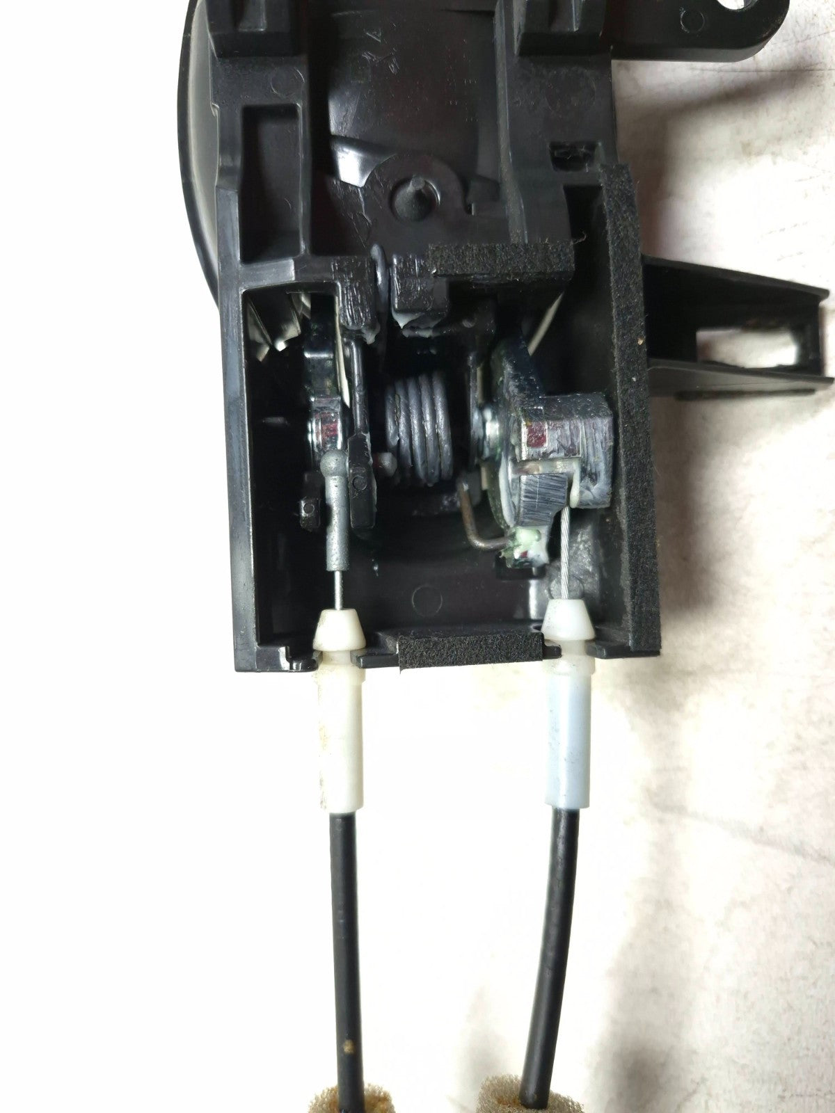 2015 Nissan Juke Door Lock Actuator & Handle Rear Passenger Side Right OEM