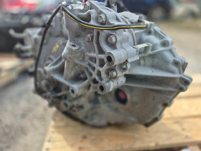 2011 Nissan Juke Transmission Cvt FWD At 1.6l 77k Miles