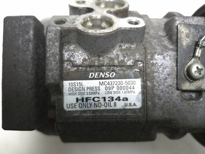 2004 Toyota Corolla AC Compressor OEM