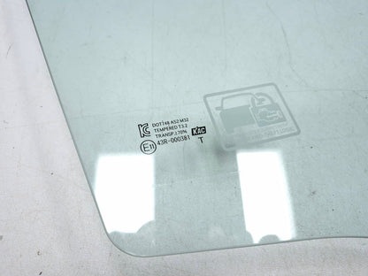 2014 Hyundai Accent Front Right Door Window Glass OEM