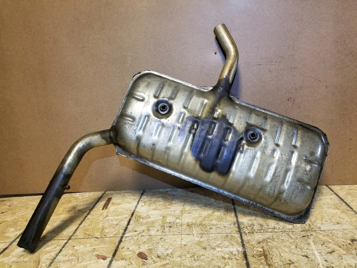 2014 Dodge Avenger Exhaust Muffler 2.4l OEM
