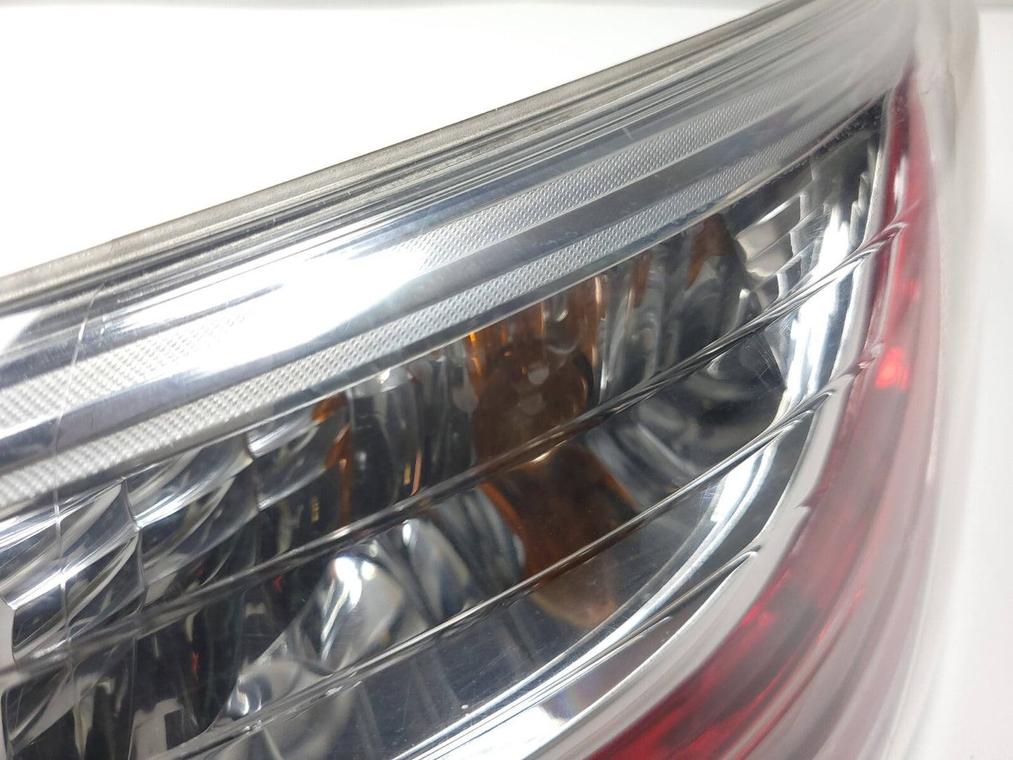 2010 - 2012 Mazda Cx-9 Tail Light Left & Right 4pcs OEM