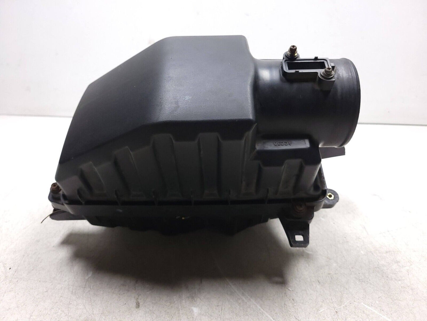 2007 - 2009 Acura Mdx Air Filter Housing Box OEM