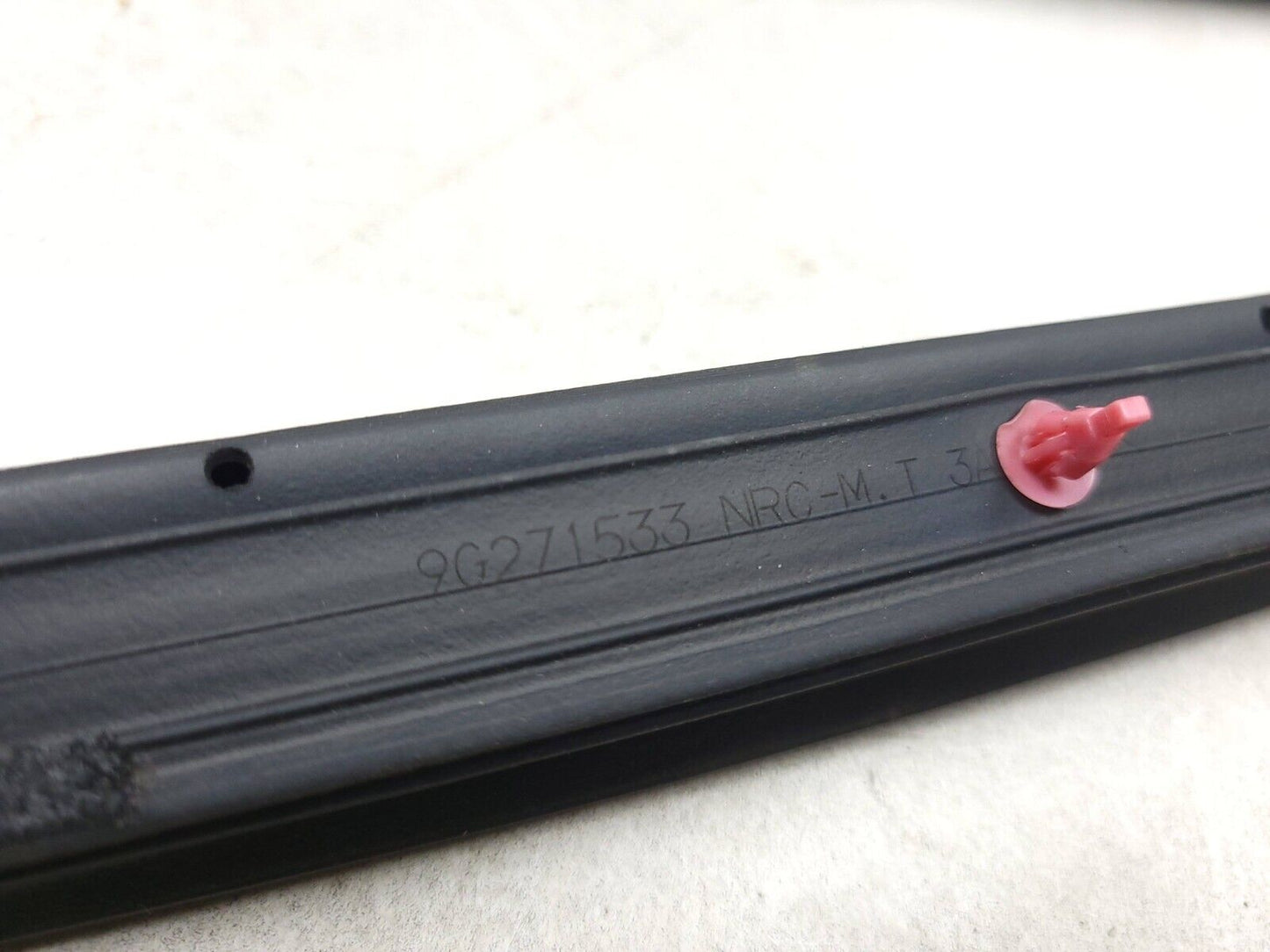 07-09 Mitsubishi Outlander Door Weatherstrip Seal Rear Passenger Side 2pcs OEM