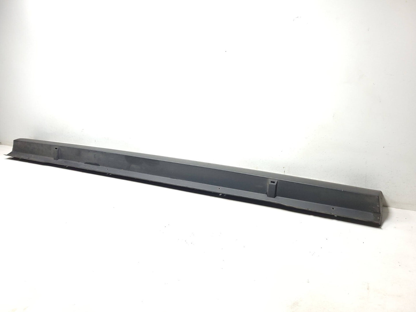 2009 Mitsubishi Outlander Rocker Panel Skirt Molding Left & Right Pair OEM