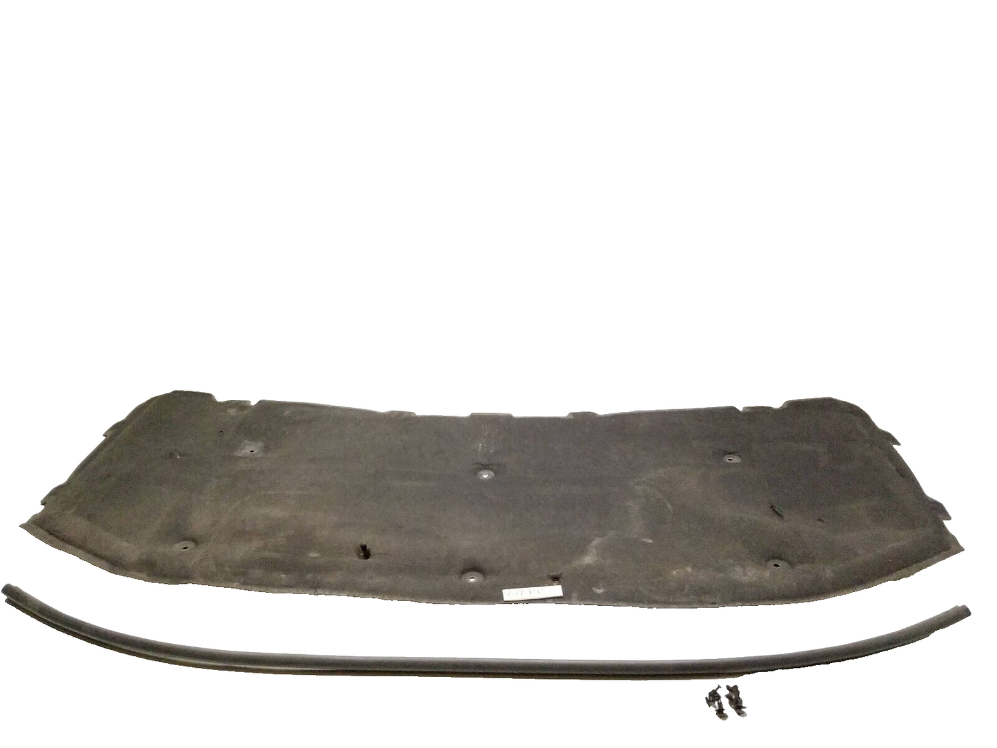 2007 Range Rover Hood Insulation Pad W/ Seal OEM