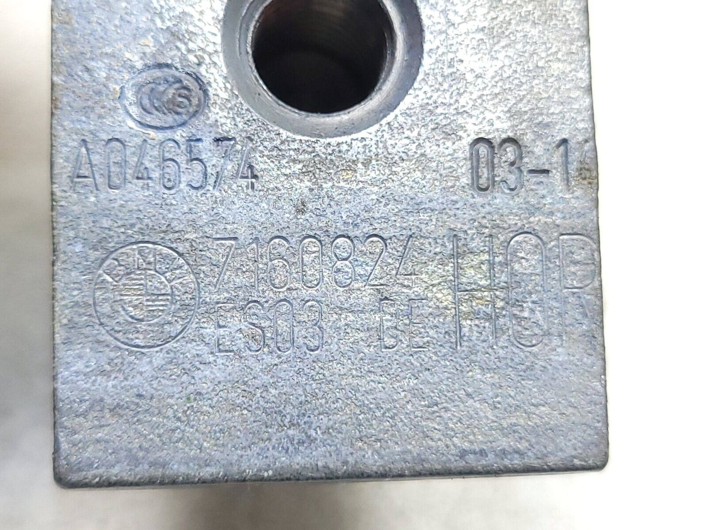 14-18 BMW X5 F15 Door Hinge W/ Striker Passenger Side OEM 89k Miles✅