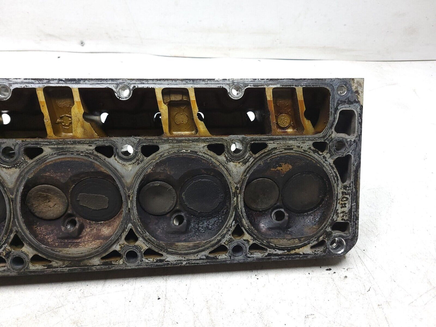 10-14 Chevrolet Suburban Engine Cylinder Head Left & Right Pair 5.3l OEM