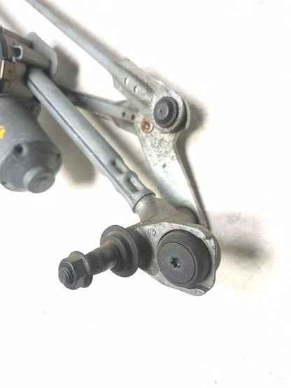 2019 Volkswagen Jetta Windshield Wiper Motor W/ Linkage OEM