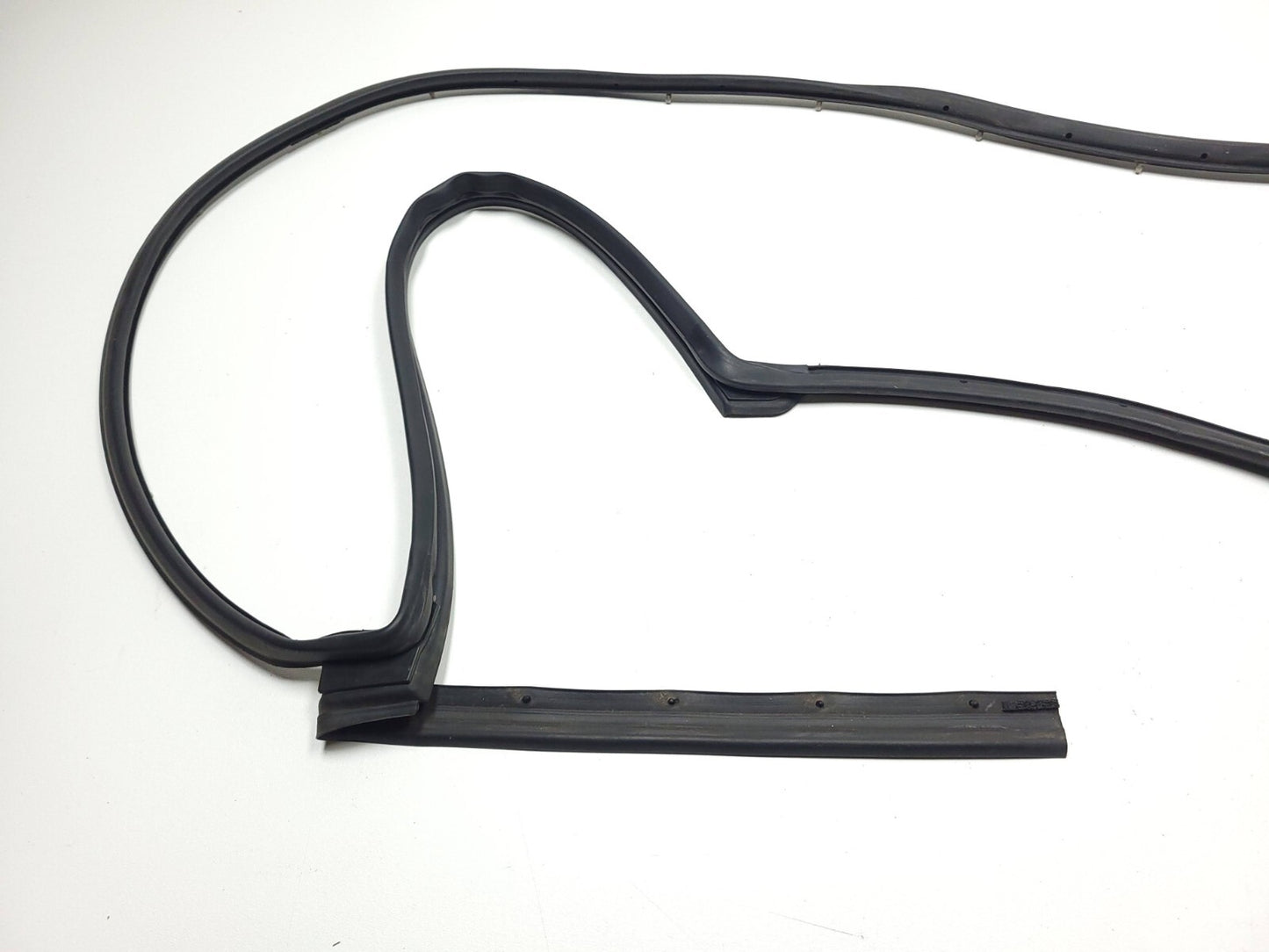 2007 - 2015 Mazda Cx-9 Door Weatherstrip Seal Rear Driver Side Left 2pcs OEM