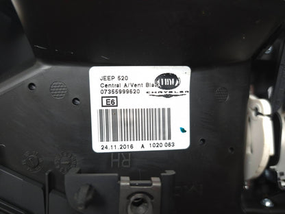 2015 Jeep Renegade Dashboard Center Air Vent Grille 5uv78gtvaa OEM
