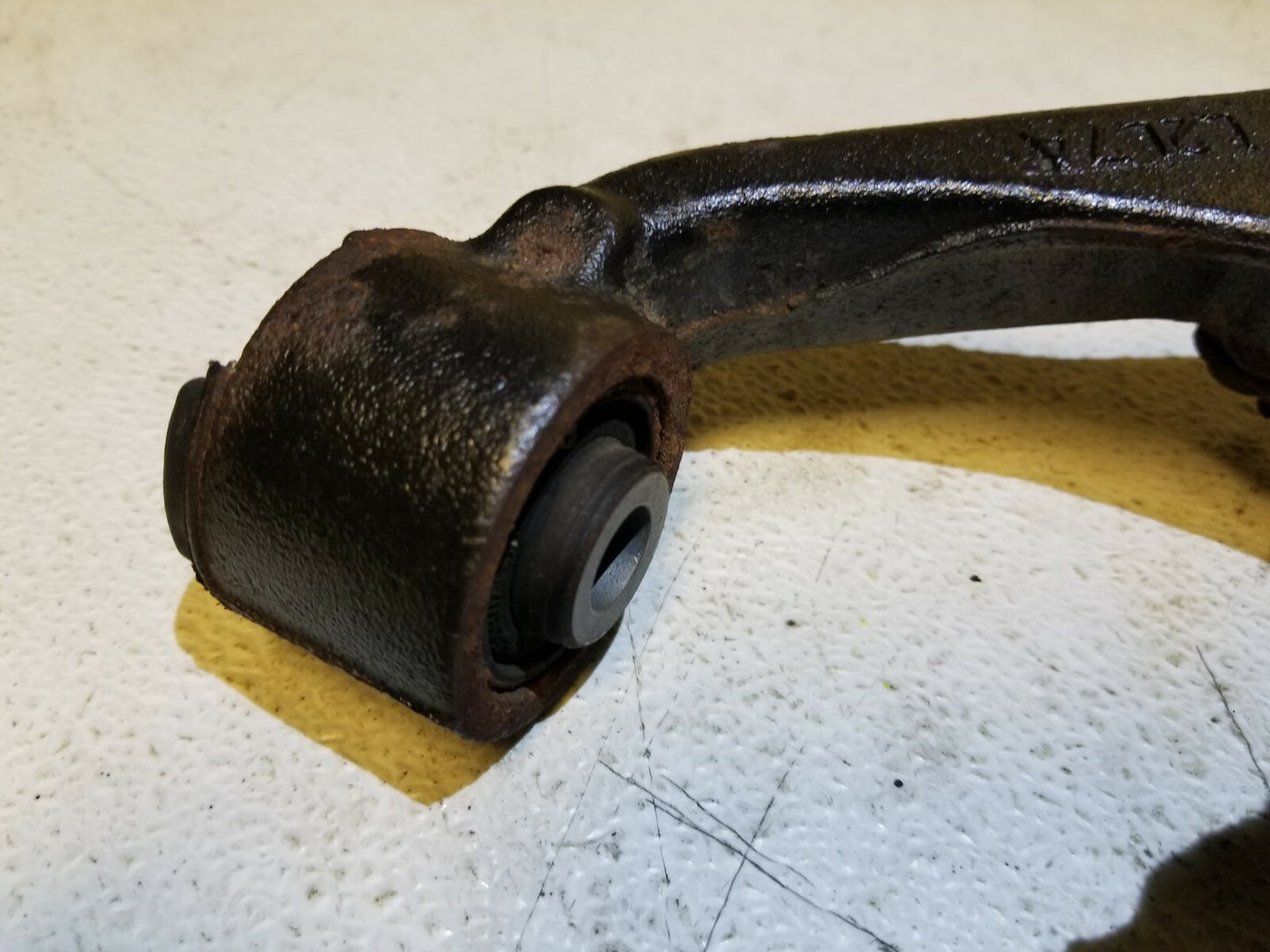2009 Range Rover Sport Front Upper Control Arm Left Driver Side OEM