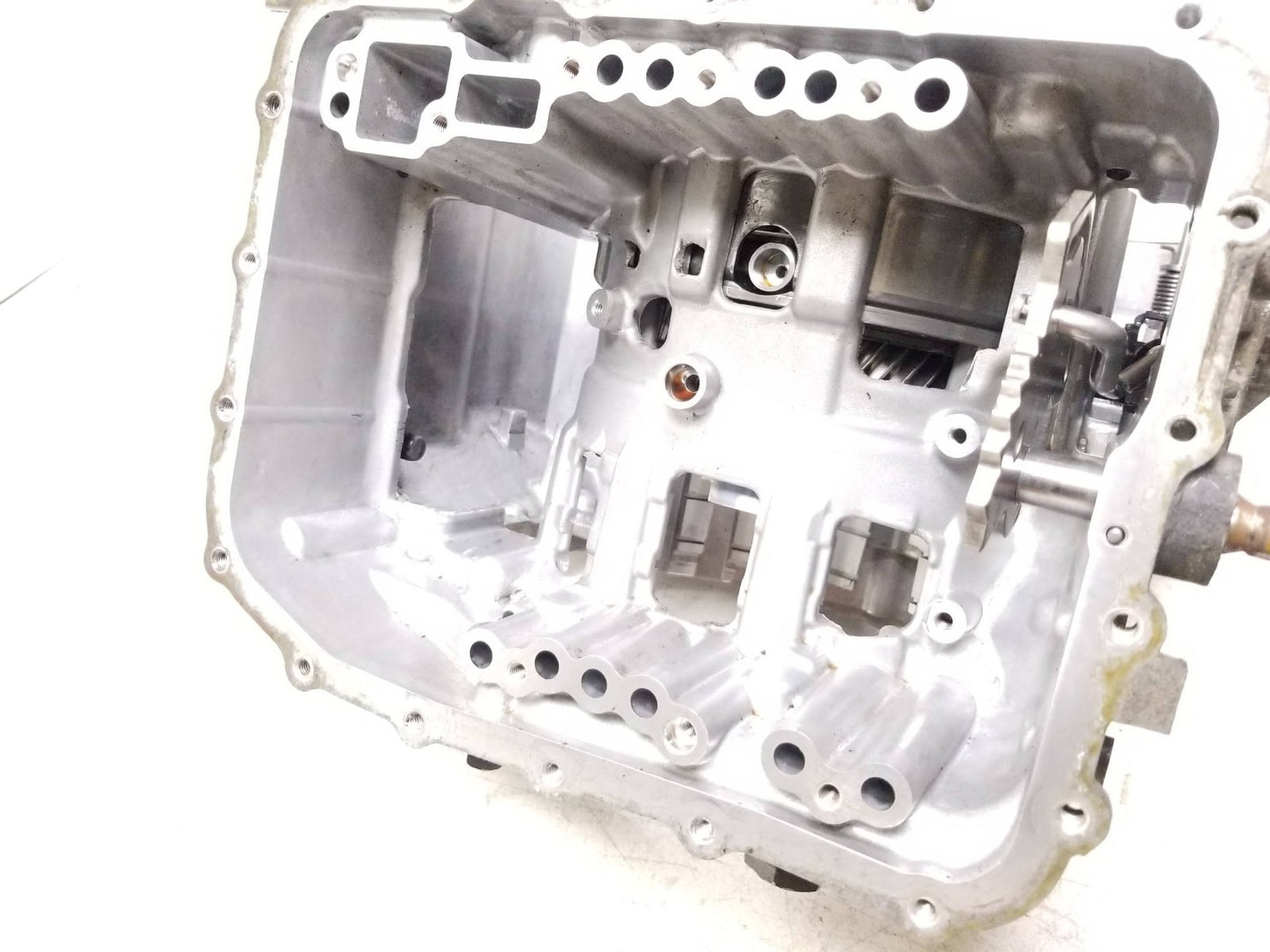 2014 Kia Forte Automatic Transmission Transaxle Case OEM
