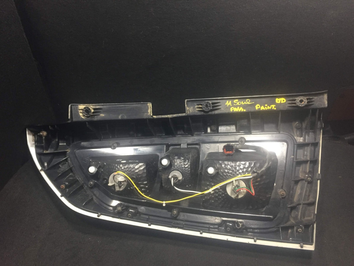 2010 2011 Kia Soul Tail Light Rear Right Passenger Side OEM 57k