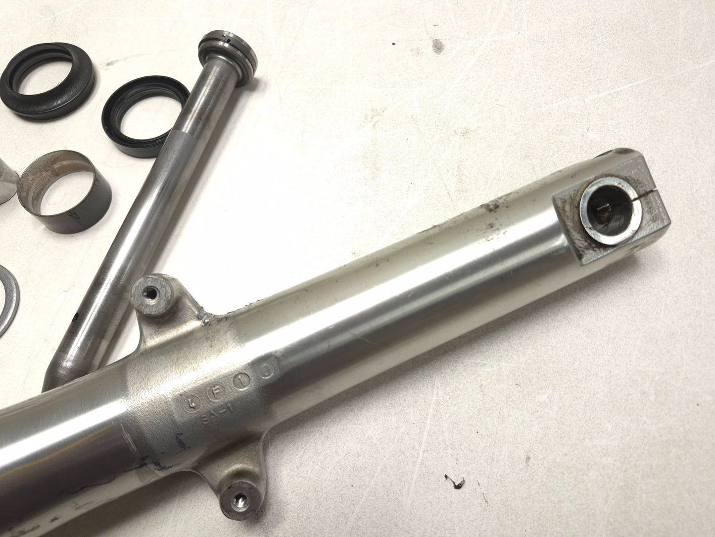 2005 Suzuki C50 Boulevard Fork Outer Tube Left & Right OEM