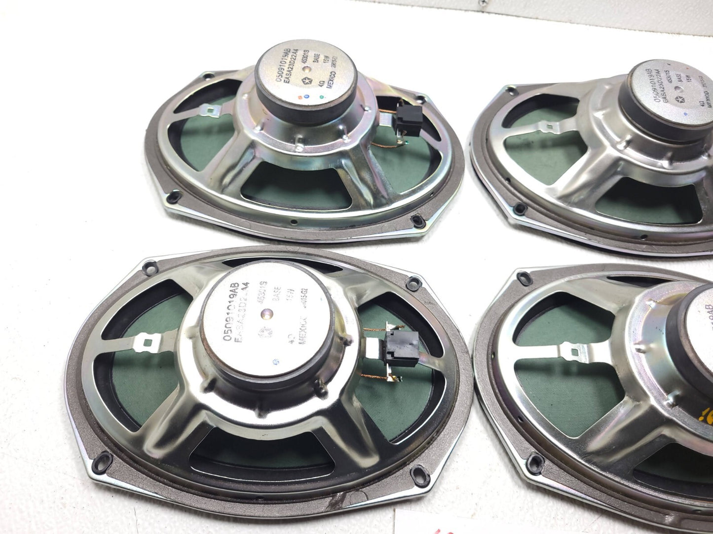 14 15 16 17 18 Jeep Cherokee Door Speaker 4pcs OEM
