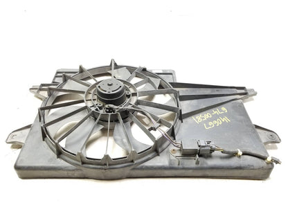 2007 - 2010 Ford Focus Radiator Fan Motor Assembly OEM