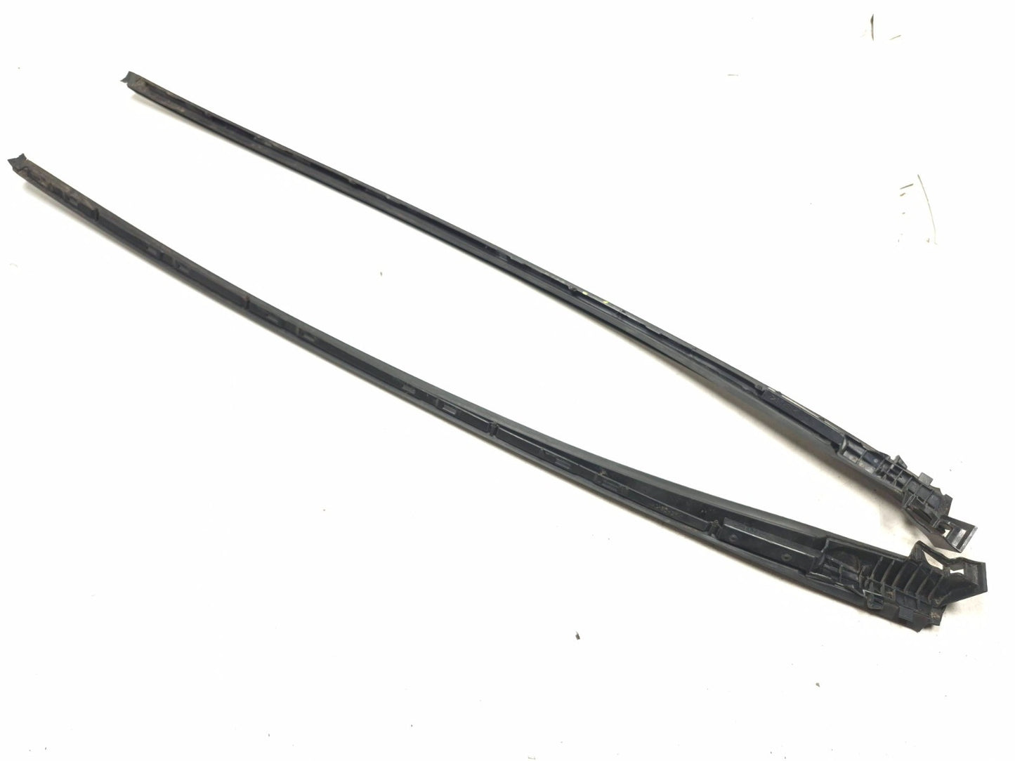 2010 Lexus Hs250h Front Windshield Molding Left & Right OEM