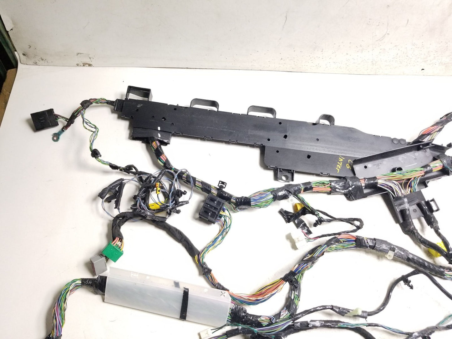 14 - 16 Dodge Grand Caravan Interior Floor Wire Harness Passenger Side Right OEM