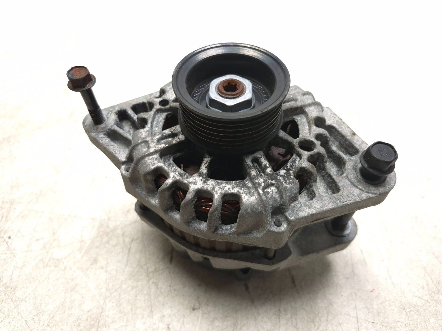 2016 Hyundai Accent Alternator 37300-2b510 OEM