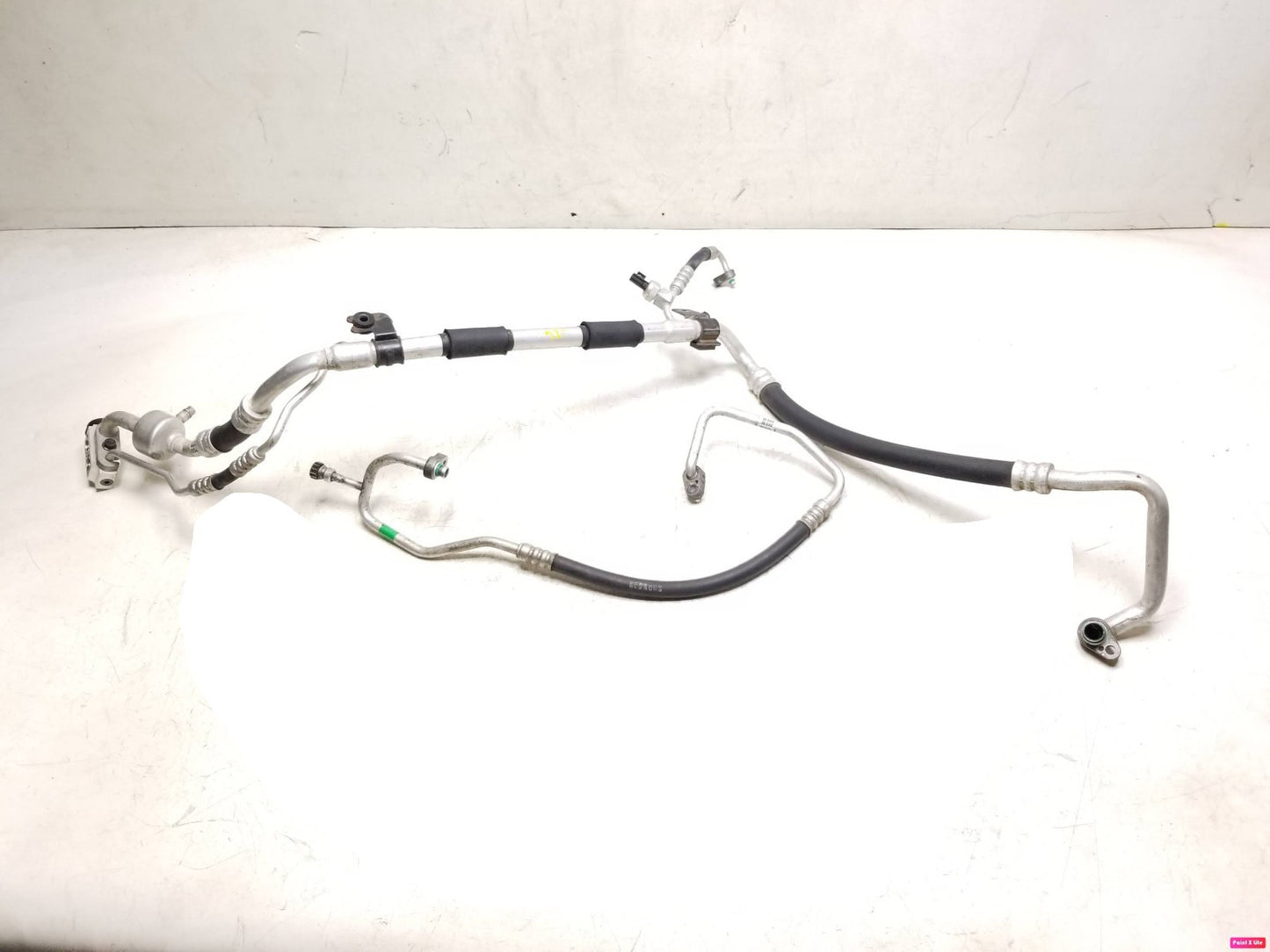 2014 - 2019 Kia Soul Connect AC Hose Line Pipe OEM
