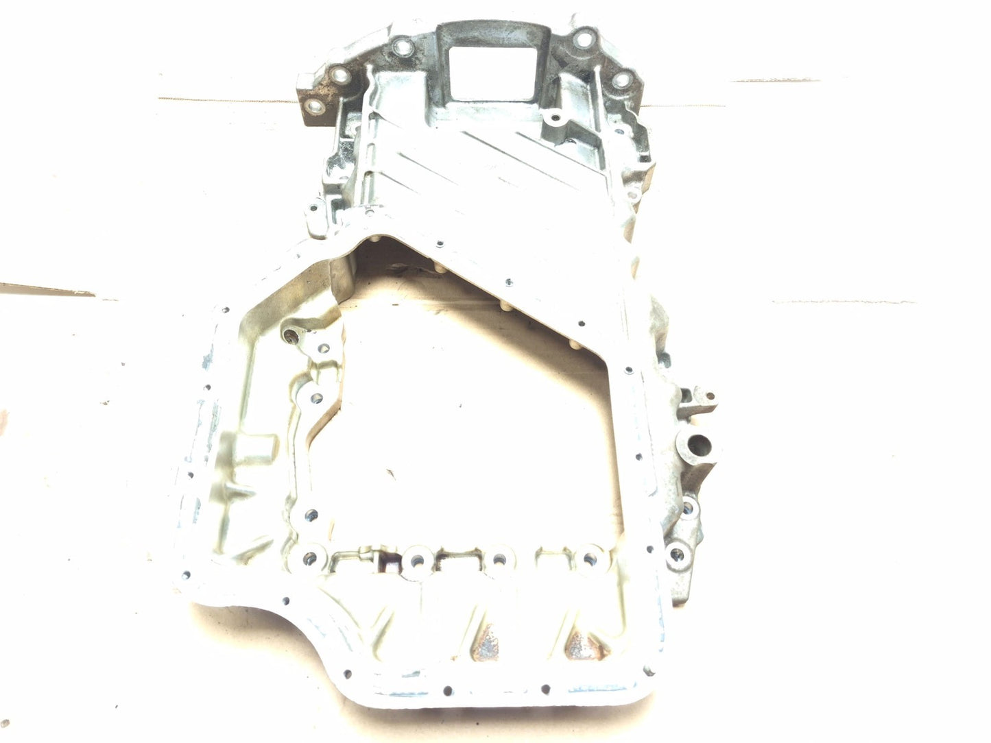 2013 Dodge Grand Caravan 3.6l Engine Cylinder Upper Oil Pan OEM