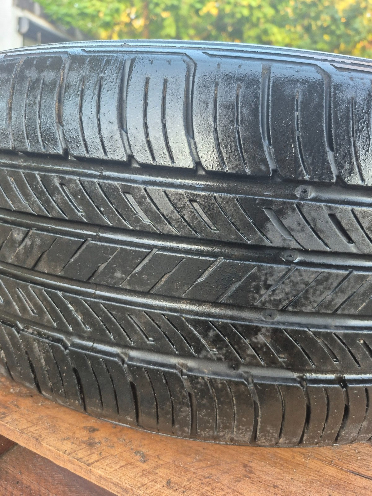 Tire Kumho Crugen 255/50 R19 107v