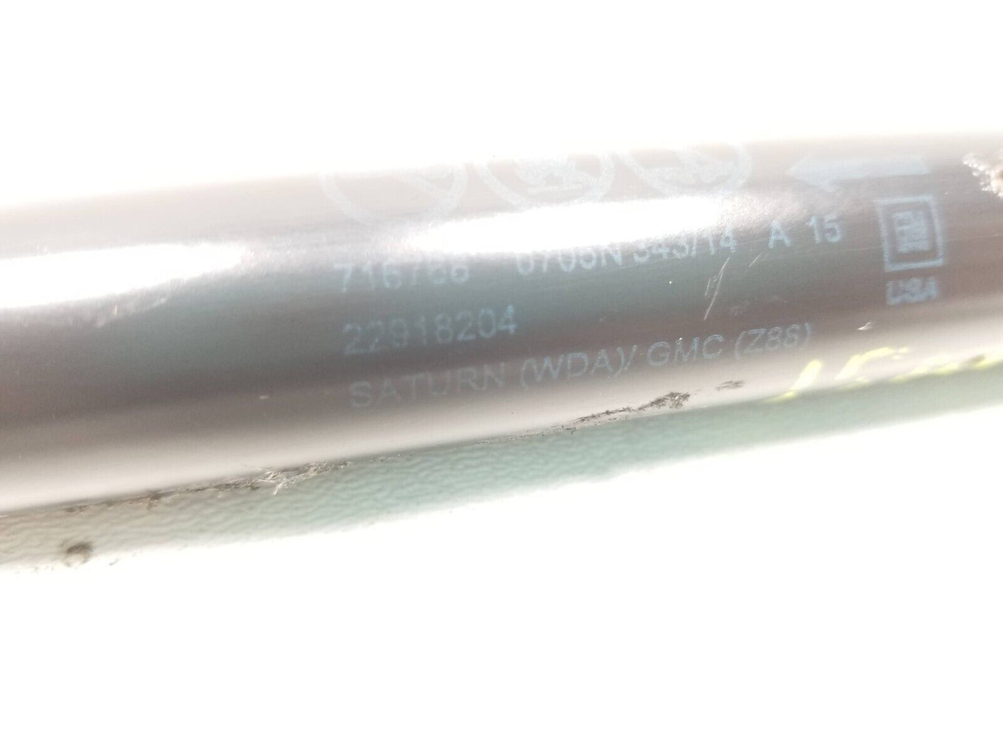 13 14 15 16 GMC Acadia Tailgate Lift Supports Shock Struts 2pcs OEM