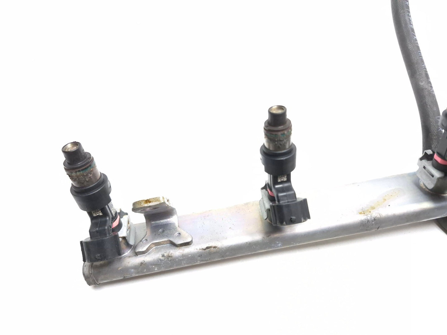 2018 Nissan Altima 2.5l Fuel Rail W/ Injector OEM 17520-3ta1a
