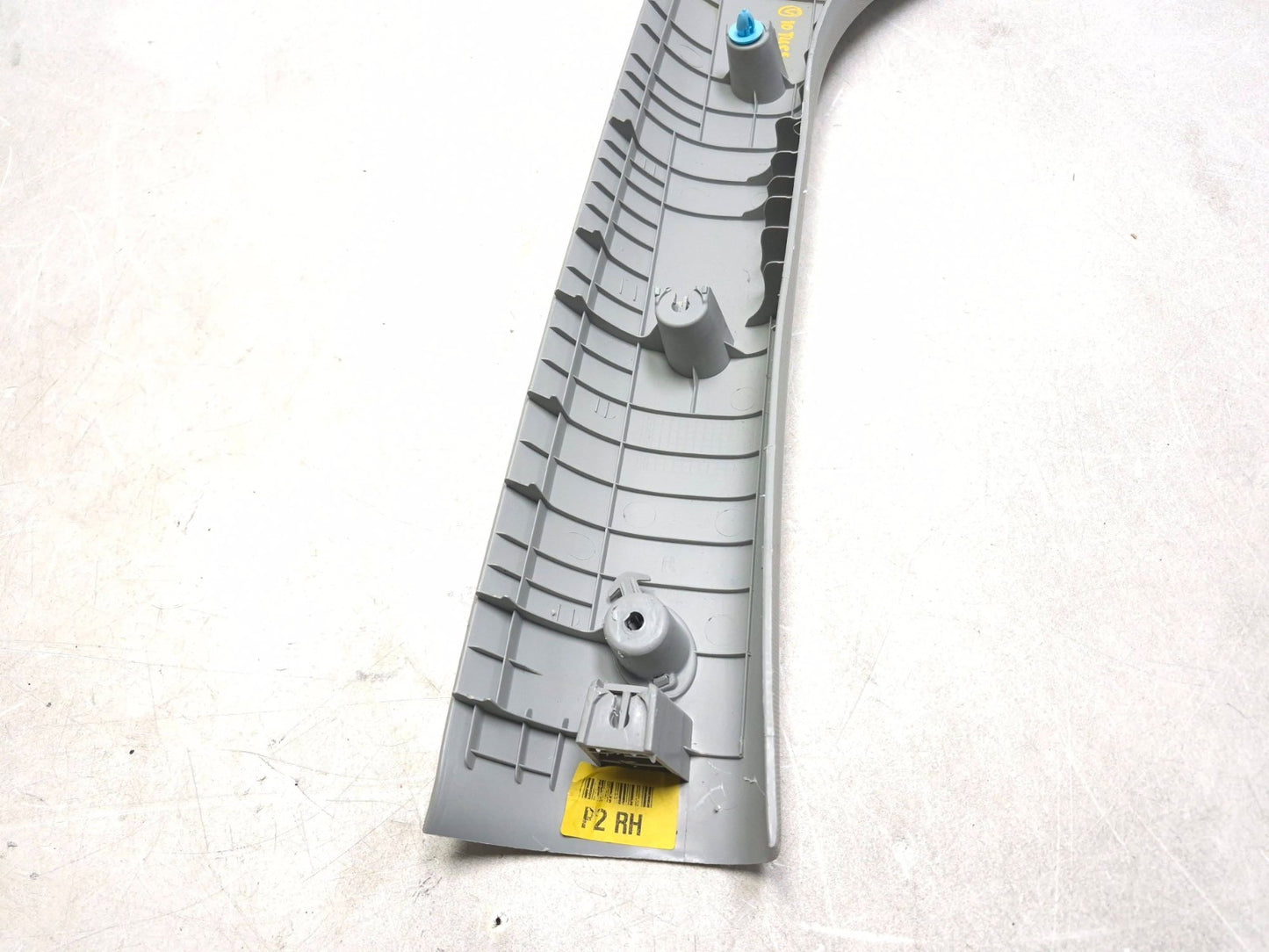 2010 Hyundai Tucson Front Right & Left Pillar Cover Trim Pair OEM
