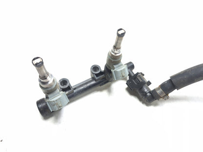 2016 Yamaha Yzf R3 Fuel Injector & Rail Pipe OEM