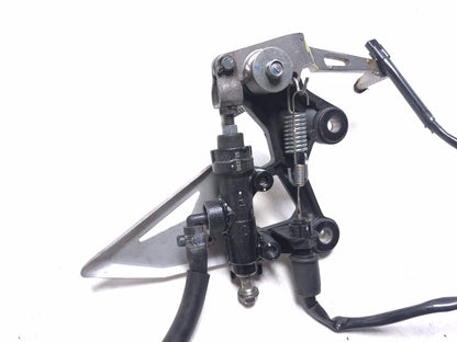 2023 Kawasaki Er400 Z400 Front Right Foot Peg & Master Cylinder & Pedal OEM