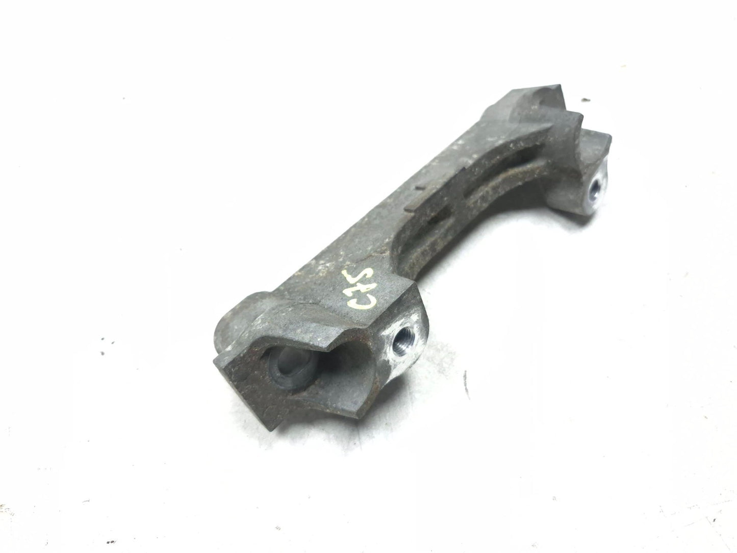 2010 Lexus Hs250h Engine Motor Mount Bracket Spacer Passenger Side OEM