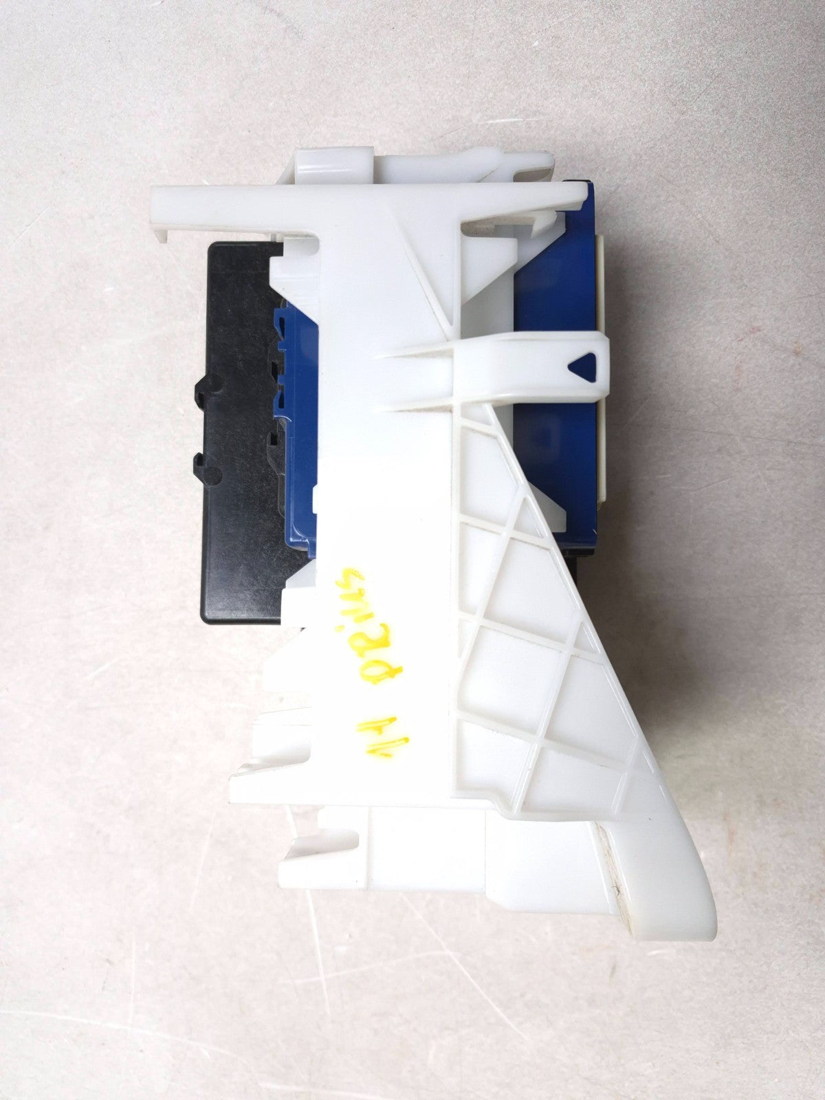 2011 Toyota Prius Power Supply Source Module Computer & Bracket  OEM