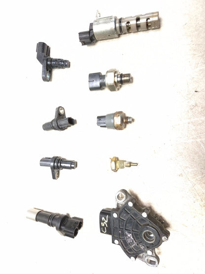 2018 Toyota Corolla Temp Oil Pressure Gear Vvt Sensor Crank Cam & Speed OEM