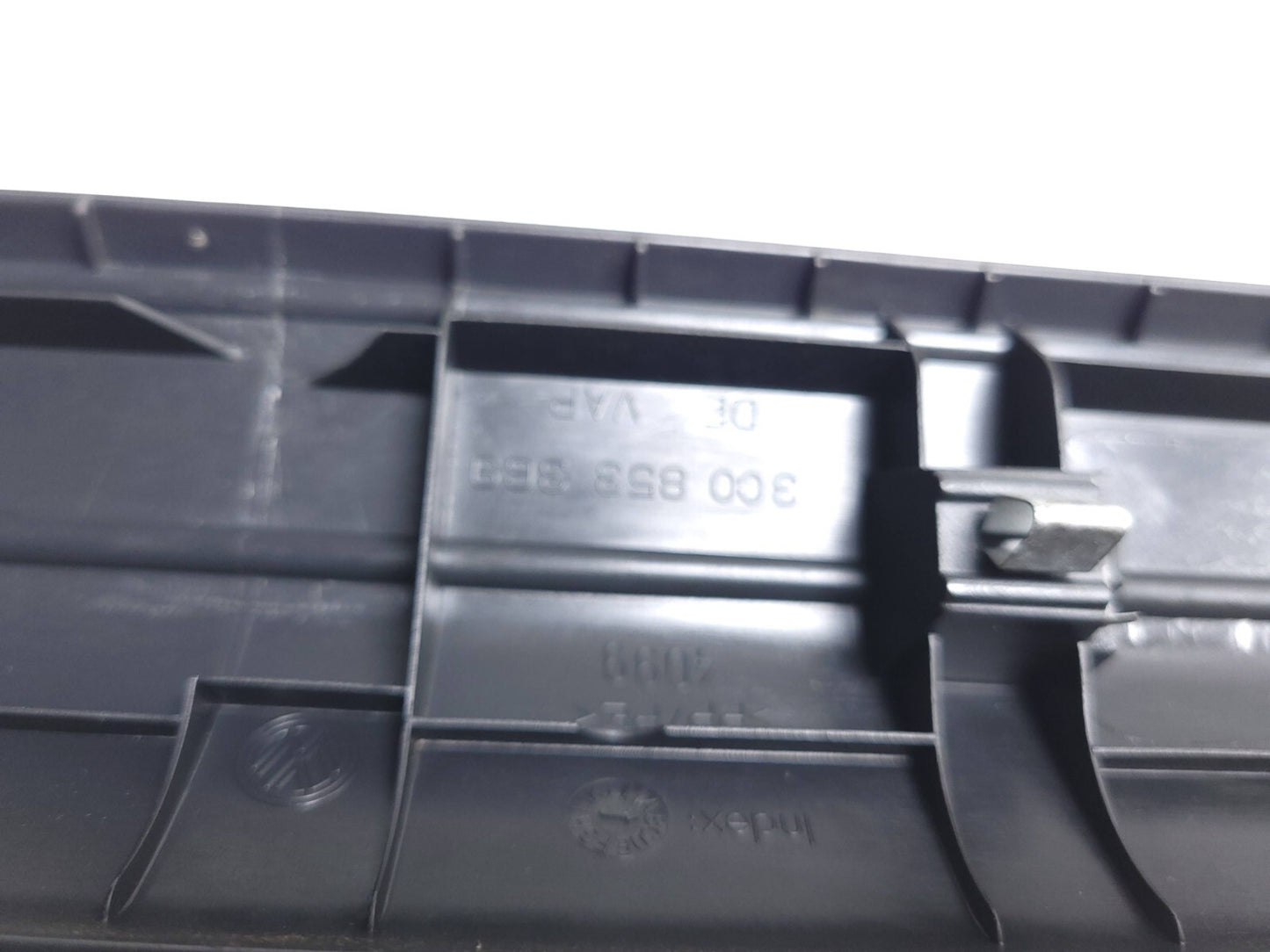 2012 Volkswagen Cc Door Sill Scuff Plate Trim Cover Left Right OEM