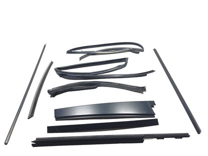 2007 Range Rover Rear Door Molding & Weatherstrip Seal Driver Side Left Set OEM