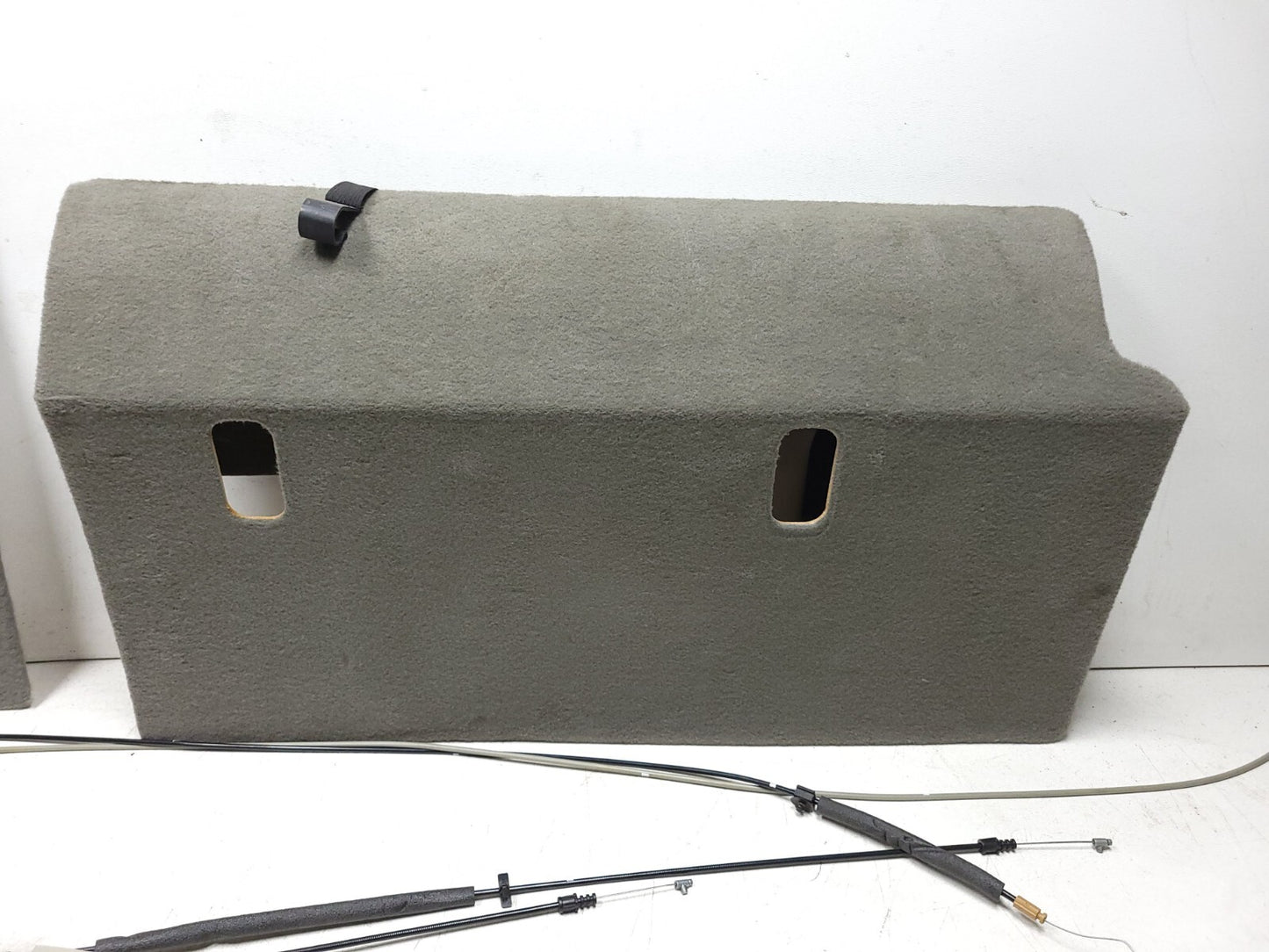 2007 - 2009 Acura Mdx Rear 2nd Row Seat Trim & Floor Panel Set OEM