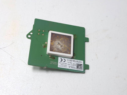2019 Tesla Model 3 Gps Antenna OEM