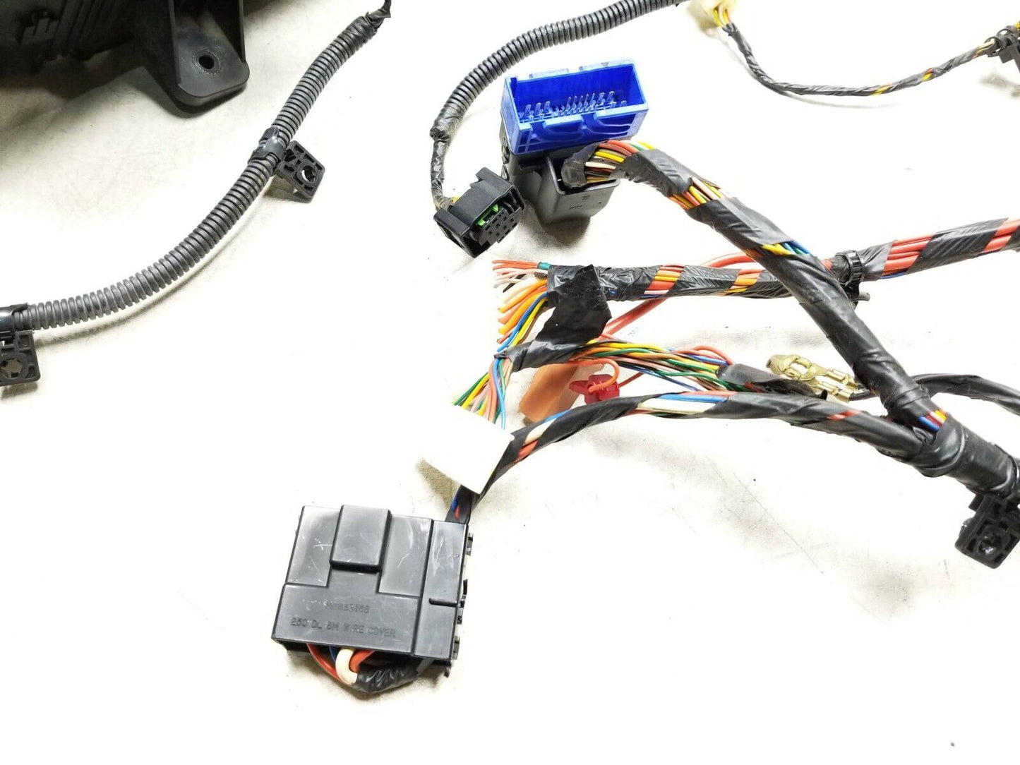 09 - 12 Hyundai Genesis Engine Bay Wire Harness & Fuse Box Coupe OEM 91205-2m445