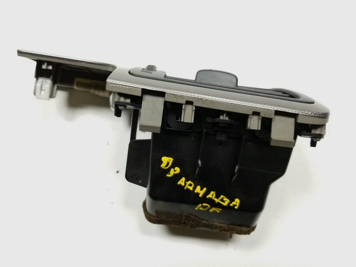 2006-2012 Nissan Armada Dash Trim Air Vent Left Driver Side OEM