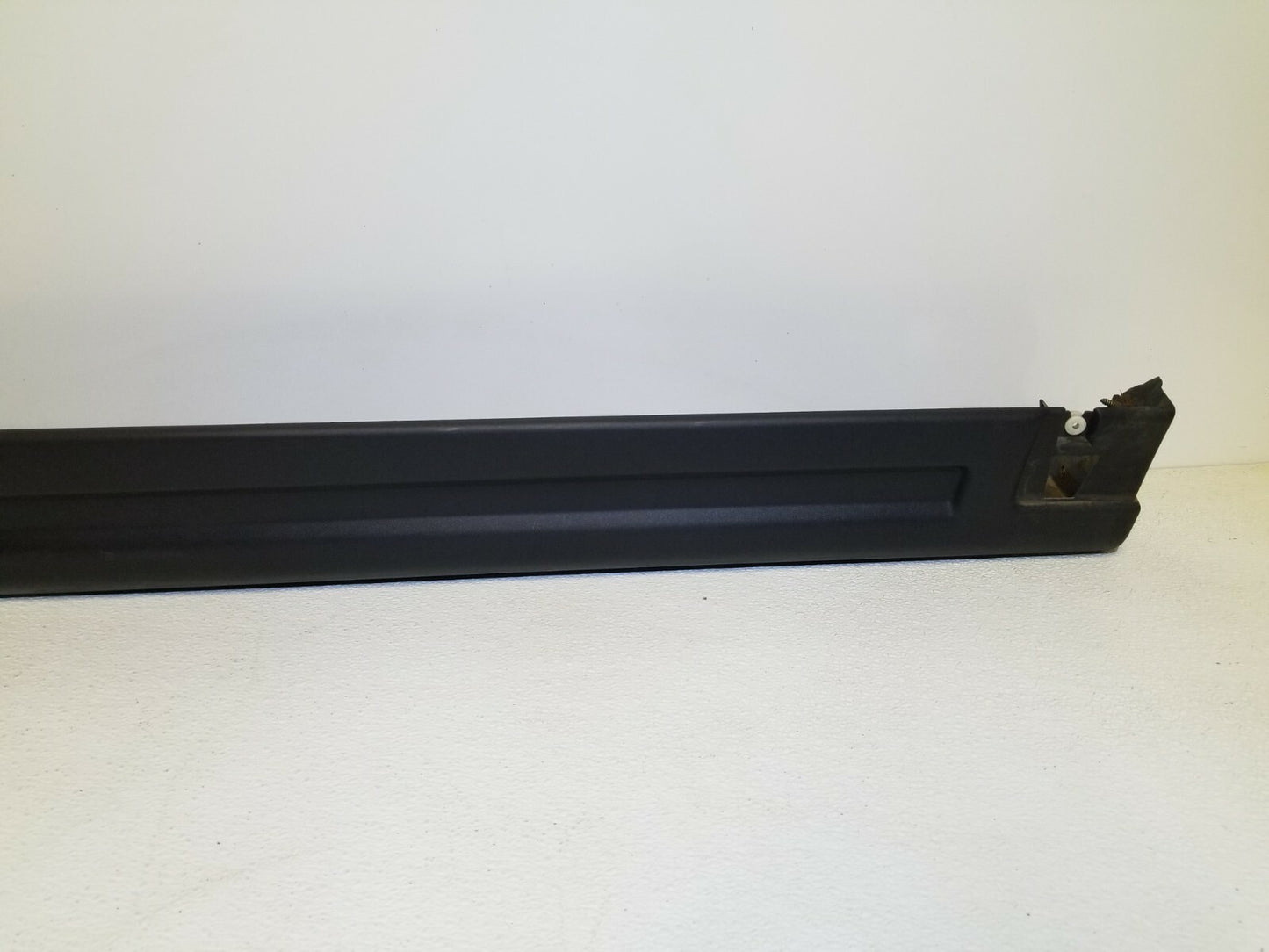 2009 Range Rover Sport Rocker Panel Skirt Molding Left Driver Side OEM