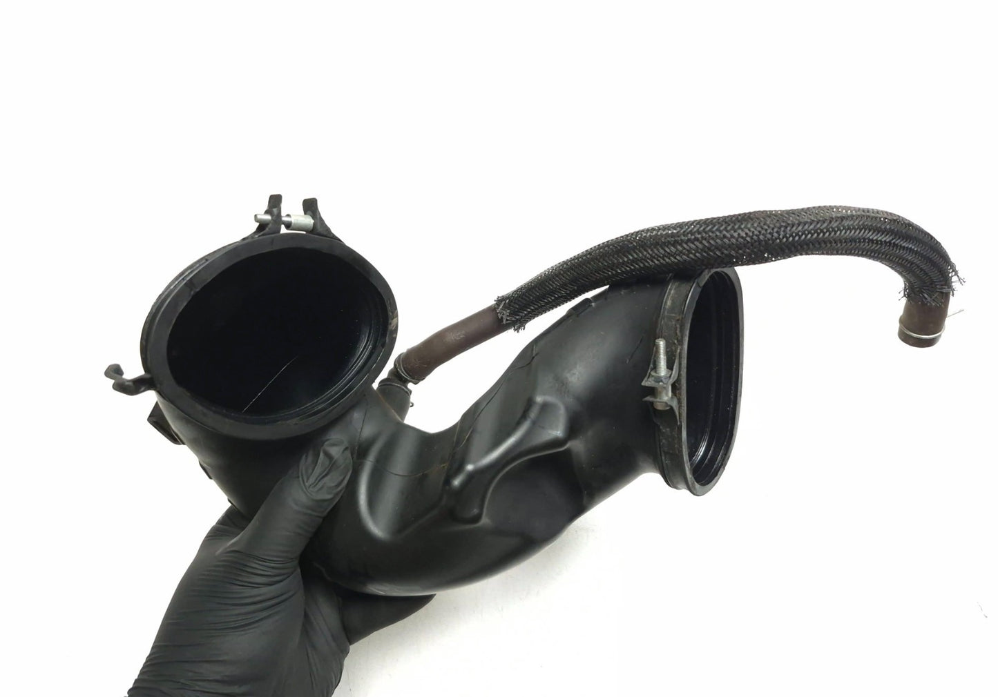 2013 Suzuki Vl800 Boulevard C50 Air Cleaner Outlet Tube OEM