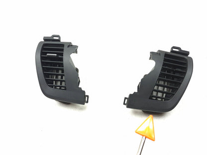 2018 Honda Odyssey Dashboard Center Air Vent Grille Pair OEM