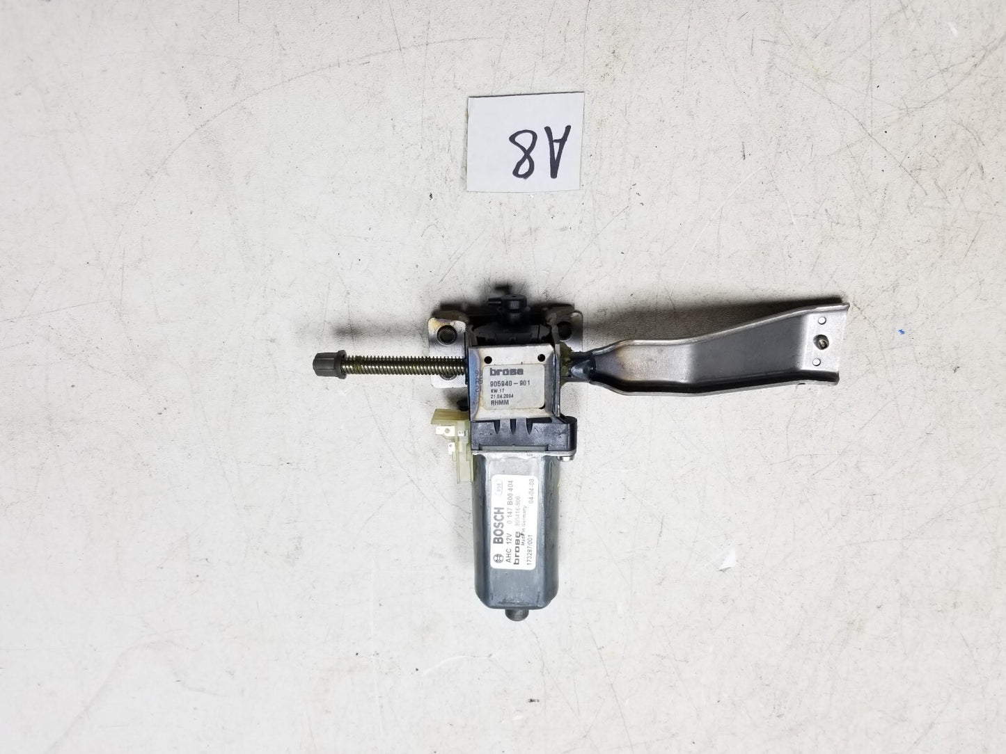 2005 Audi A8 Seat Adjustment Motor Front Passenger Side Right OEM