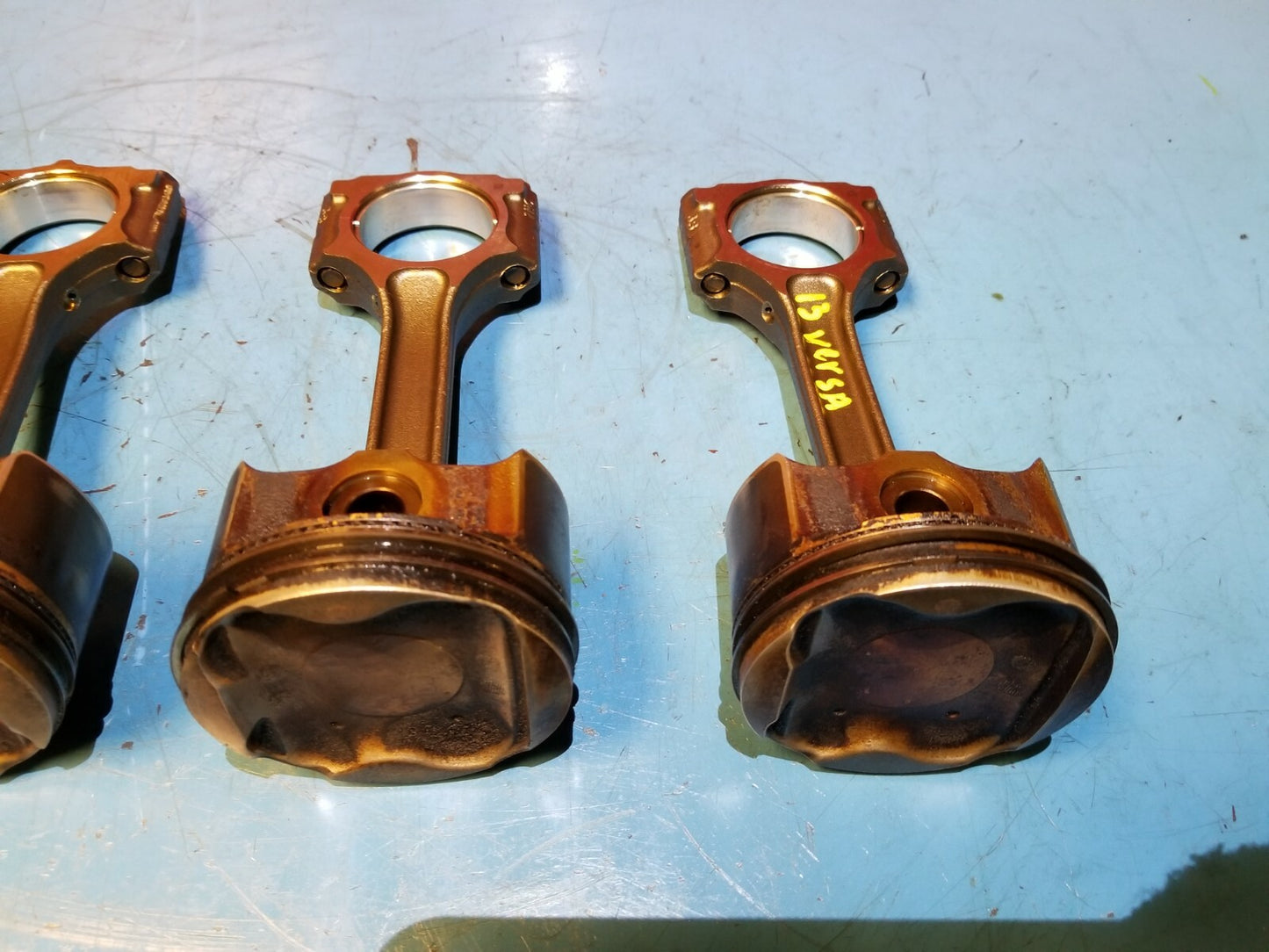2013 Nissan Versa Piston W/ Connecting Rod 4pcs OEM